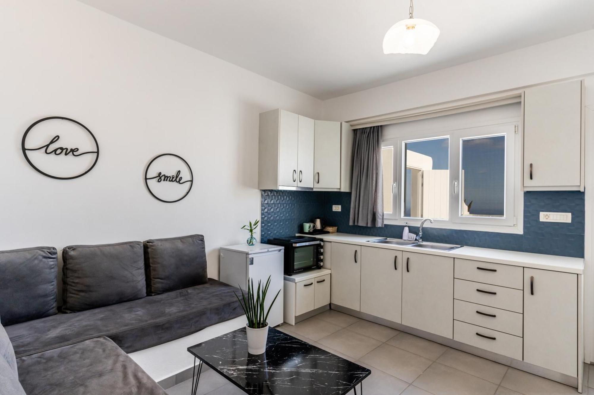 Martynou View Apartment Pyrgos Kallistis Exterior photo